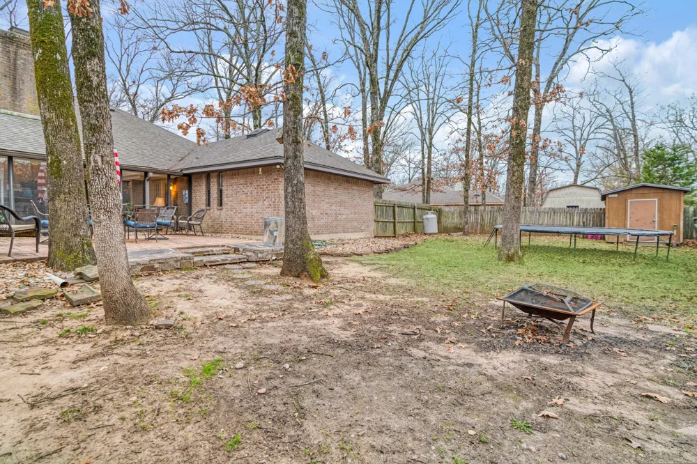 4145 Sleepy Hollow Reno, TX 75462