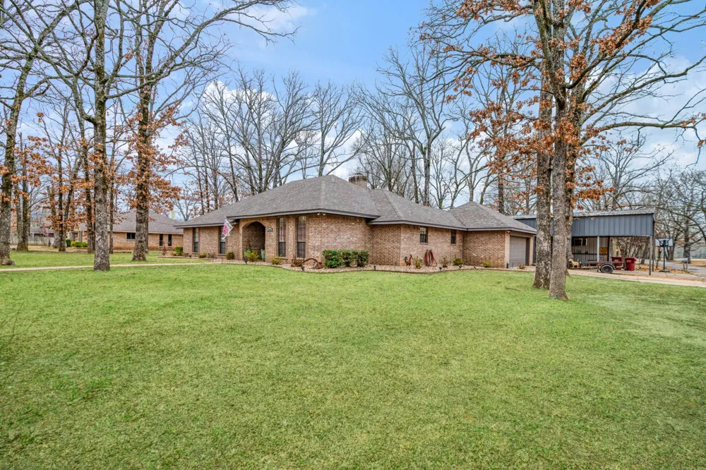 4145 Sleepy Hollow Reno, TX 75462