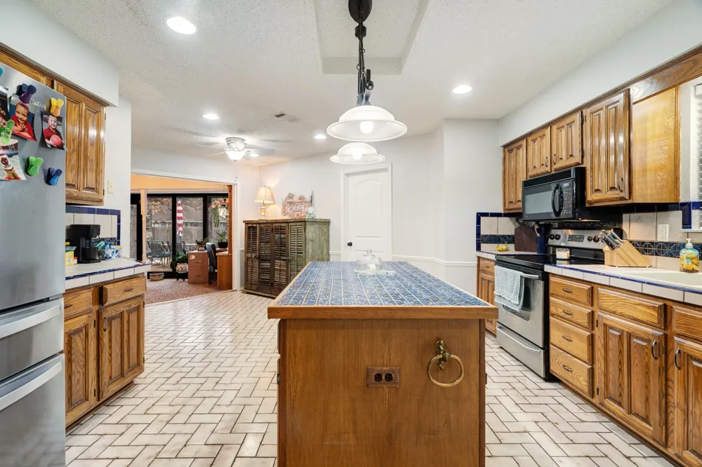 4145 Sleepy Hollow Reno, TX 75462