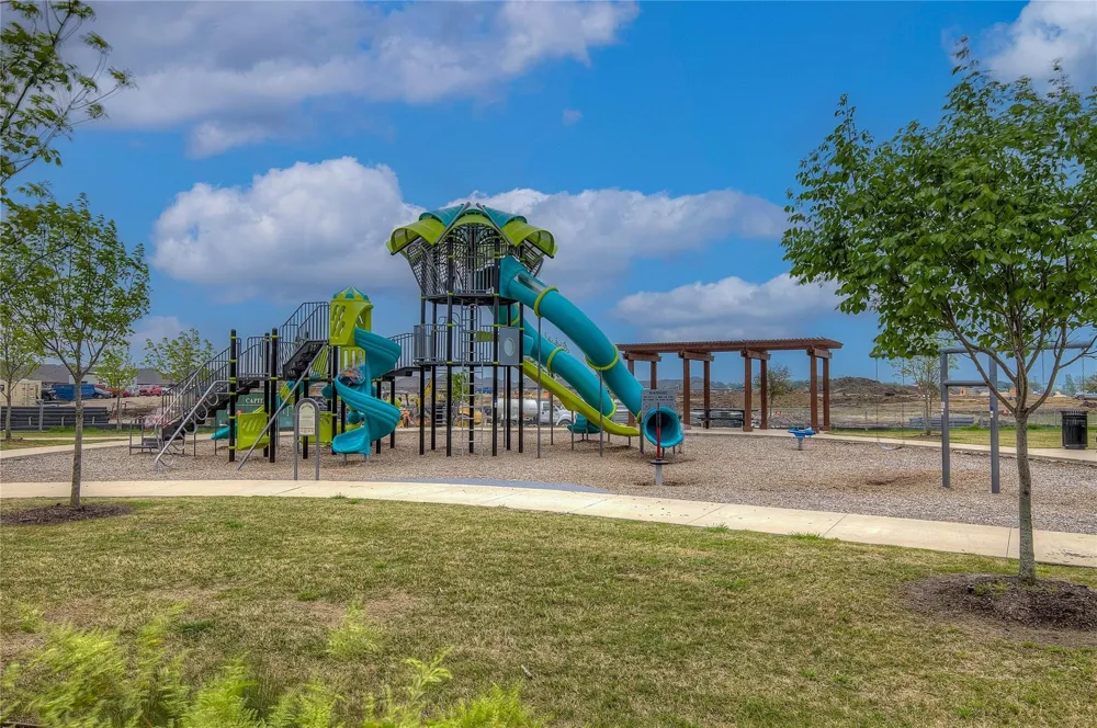 206 Mockingbird Way Caddo Mills, TX 75135