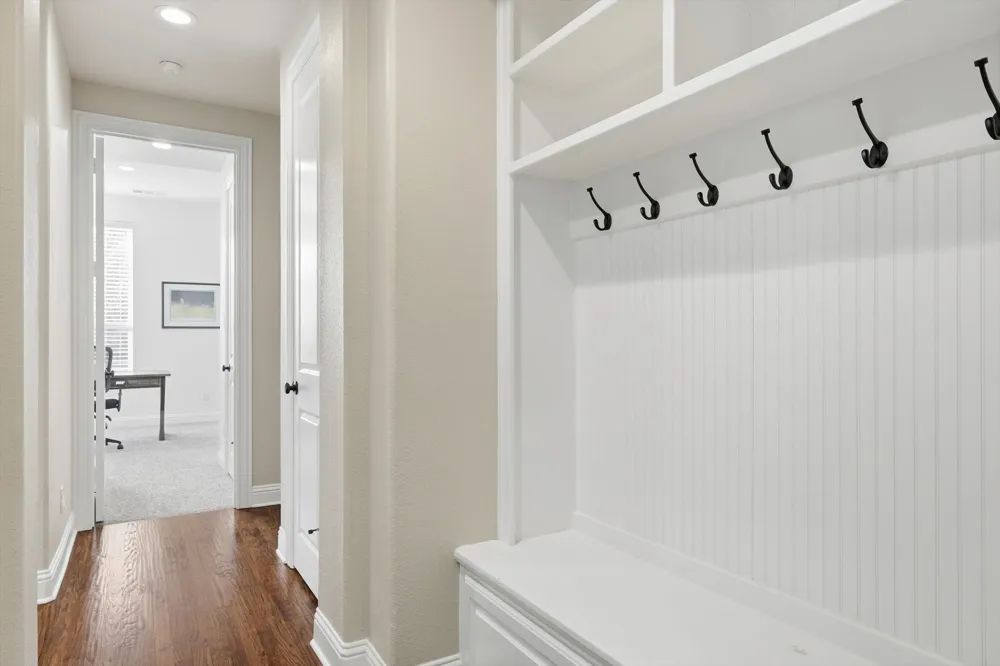 1008 W Bluff Way Roanoke, TX 76262