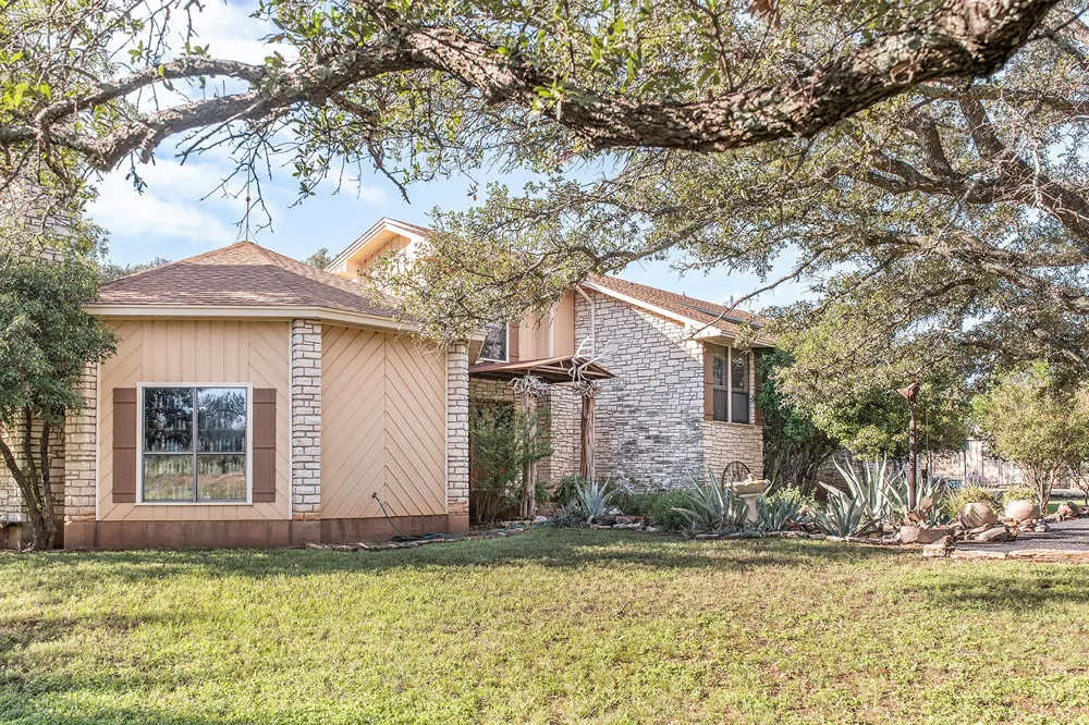 2992 County Road 100 Brady, TX 76825