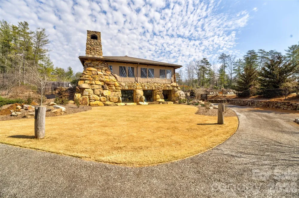 2086 October Drive #147 Nebo, NC 28761