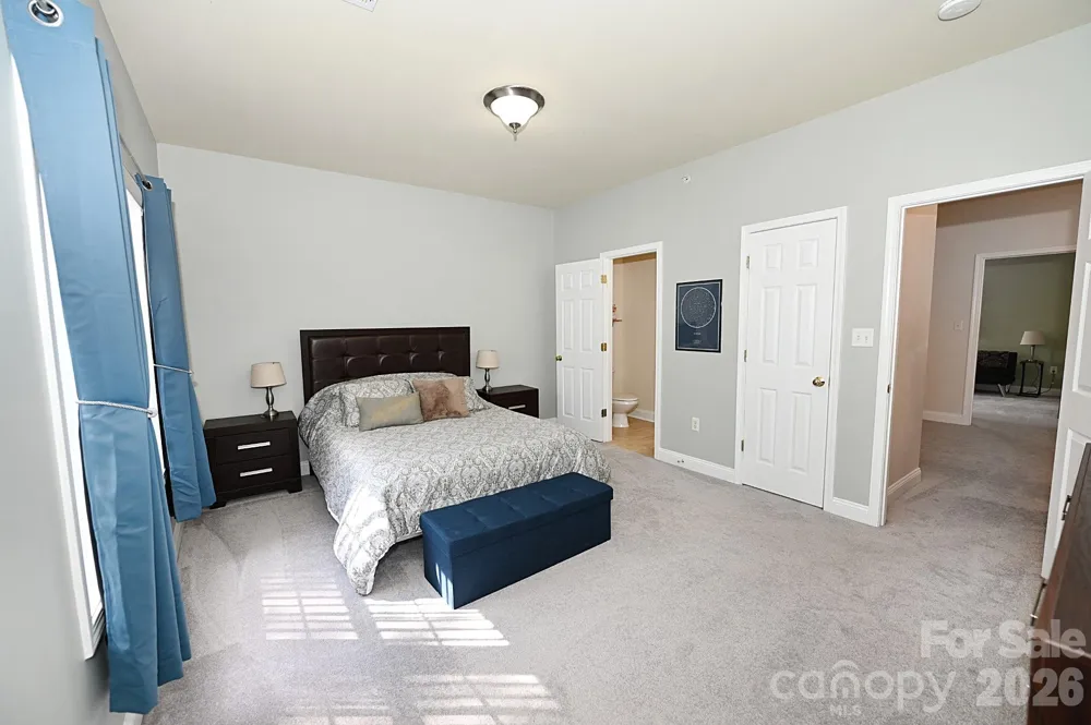 1360 21st Avenue NE Hickory, NC 28601