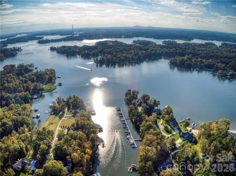 152 Fox Hunt Drive #5