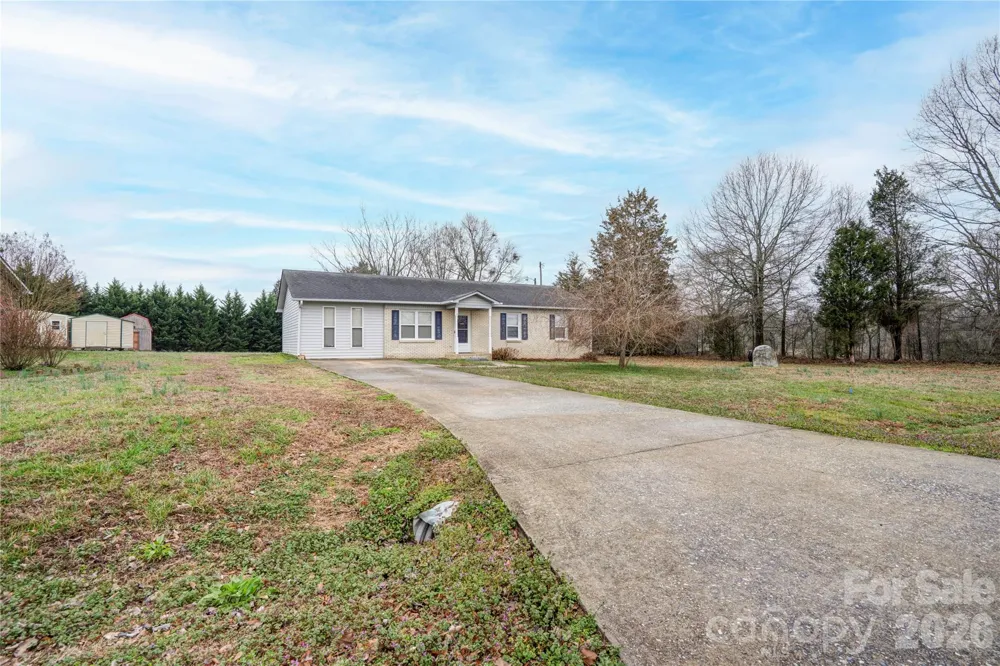 113 Hicks Road Grover, NC 28073