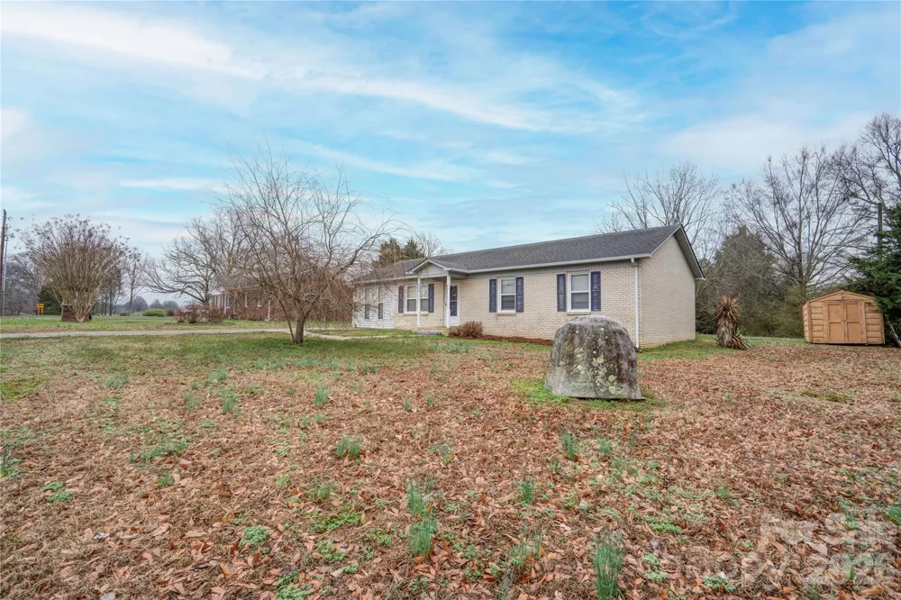 113 Hicks Road Grover, NC 28073