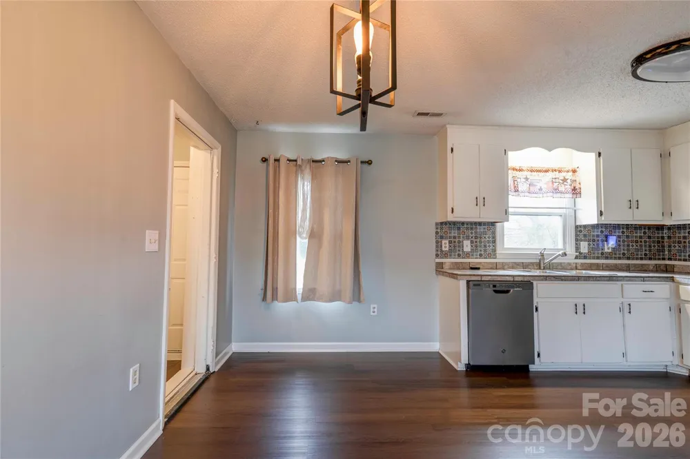 113 Hicks Road Grover, NC 28073
