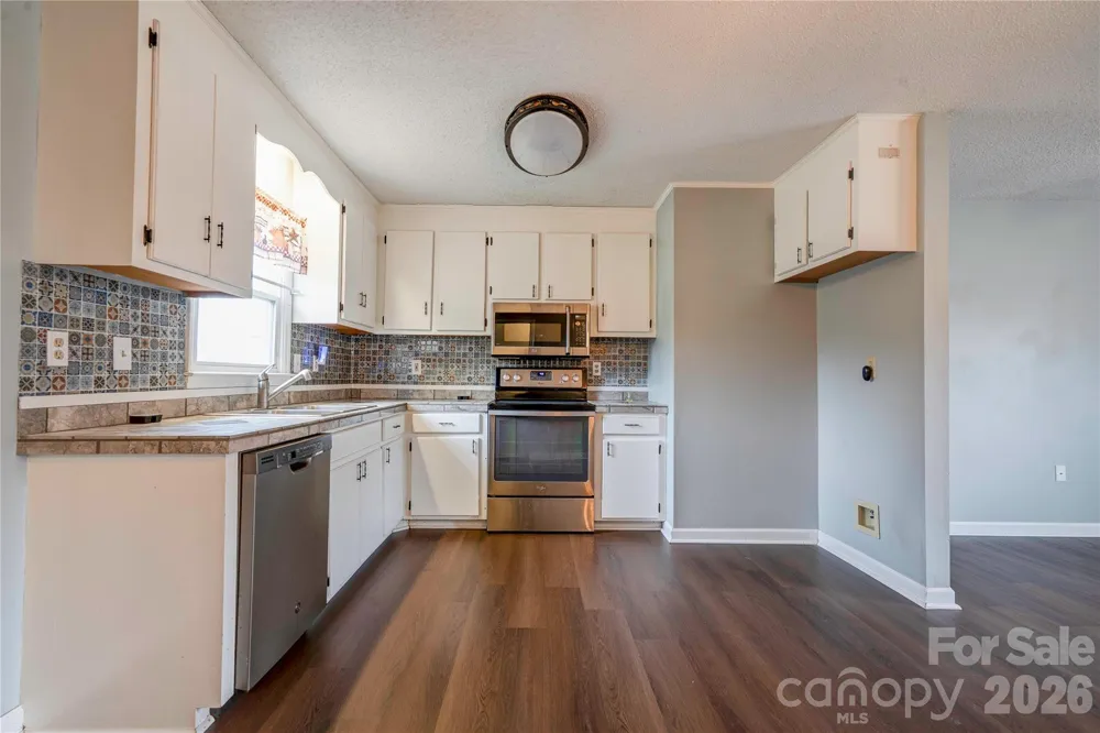 113 Hicks Road Grover, NC 28073