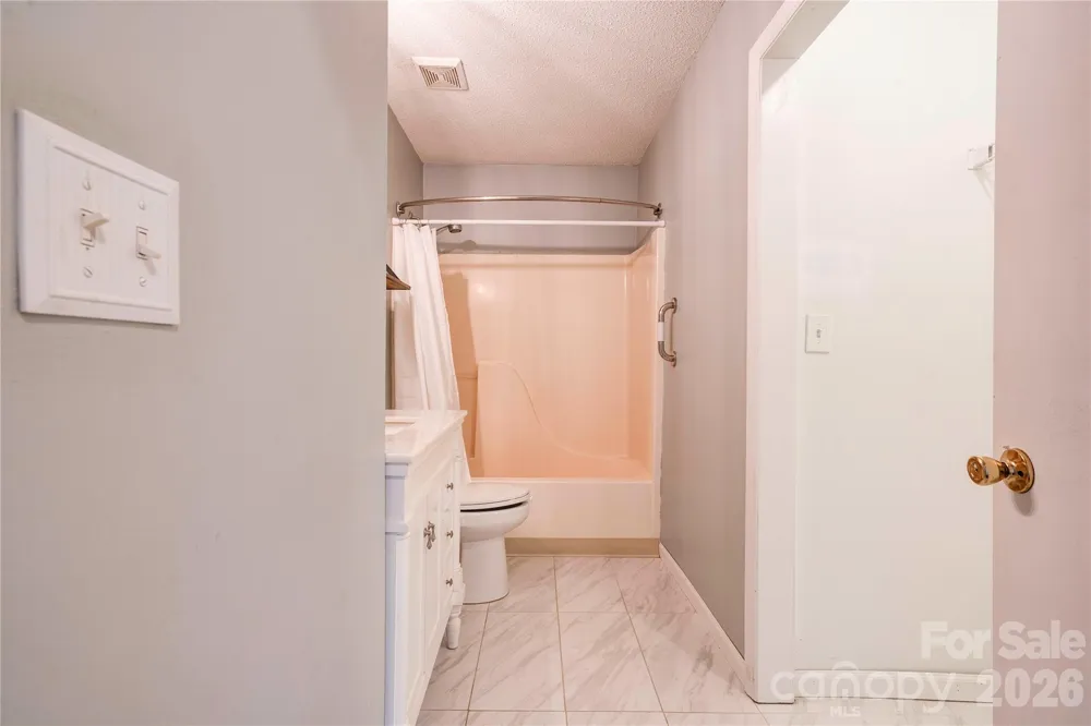 113 Hicks Road Grover, NC 28073