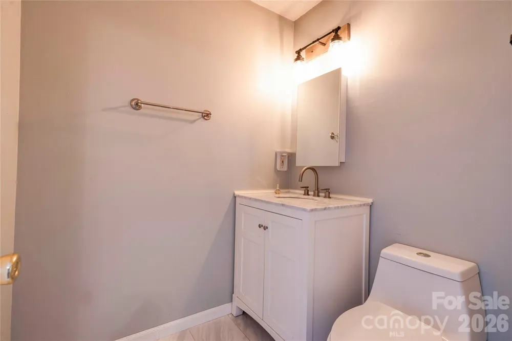 113 Hicks Road Grover, NC 28073