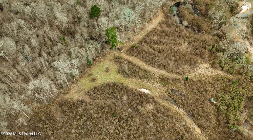 County Road 8 Laurel, MS 39443