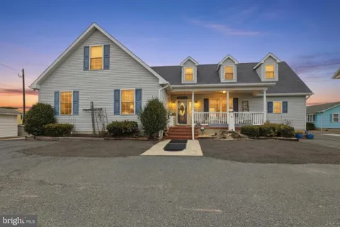38967 WILLOW LANE