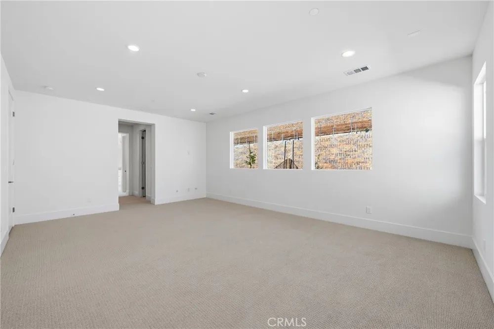 5817 Sunrise Ridge Lane Lake Forest, CA 92679