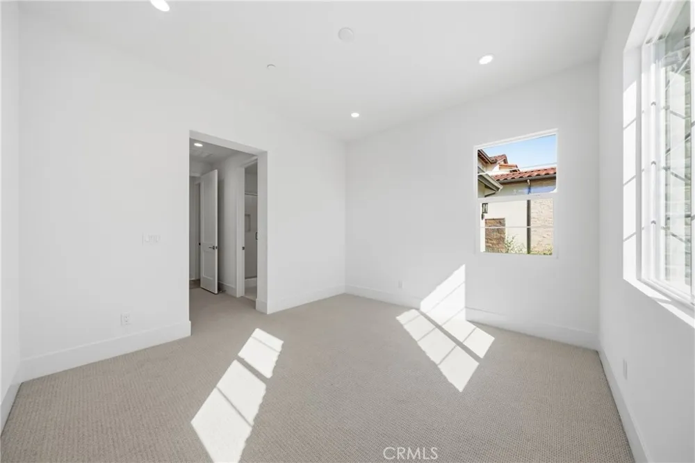 5817 Sunrise Ridge Lane Lake Forest, CA 92679