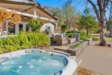 5615 Bear Trap Drive
