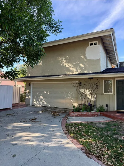 20407 Strathern #20411