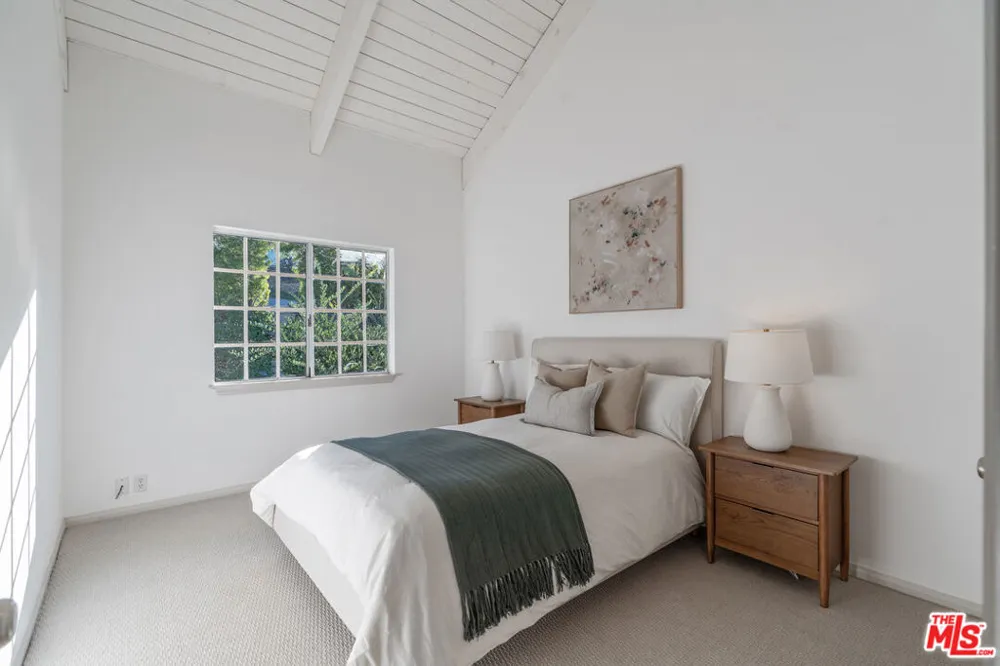 20675 Medley Lane Topanga, CA 90290