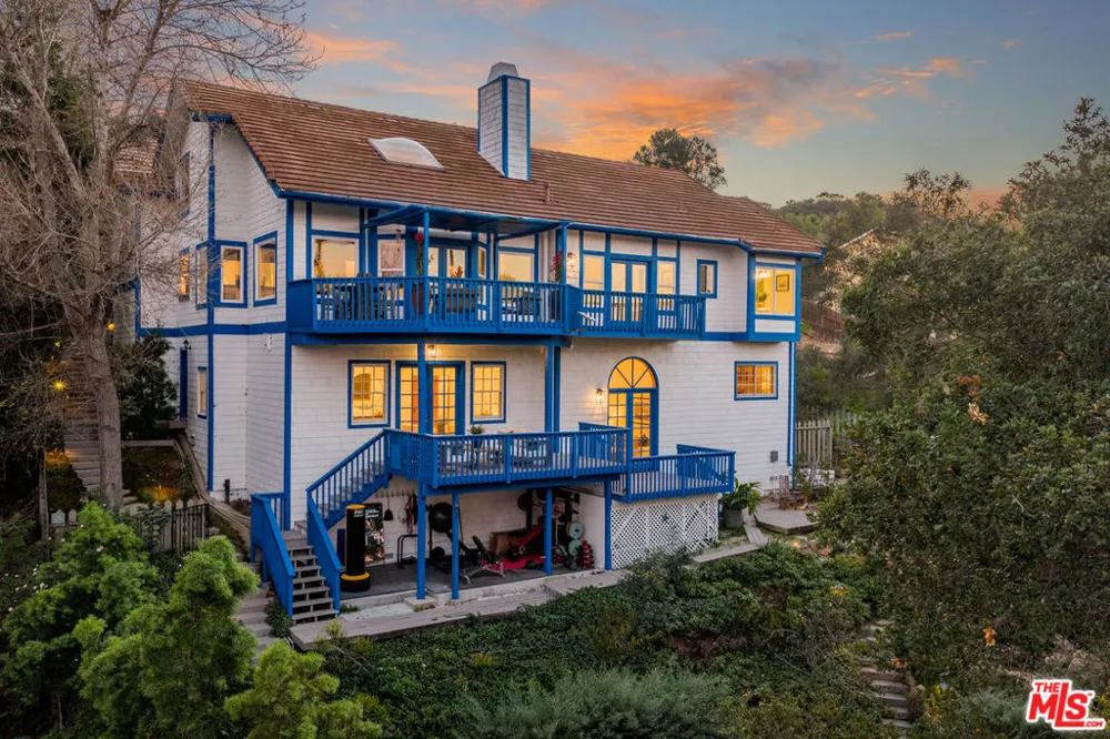 20675 Medley Lane Topanga, CA 90290