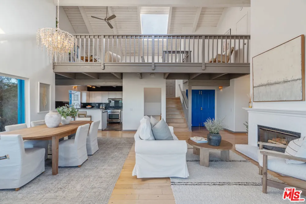 20675 Medley Lane Topanga, CA 90290