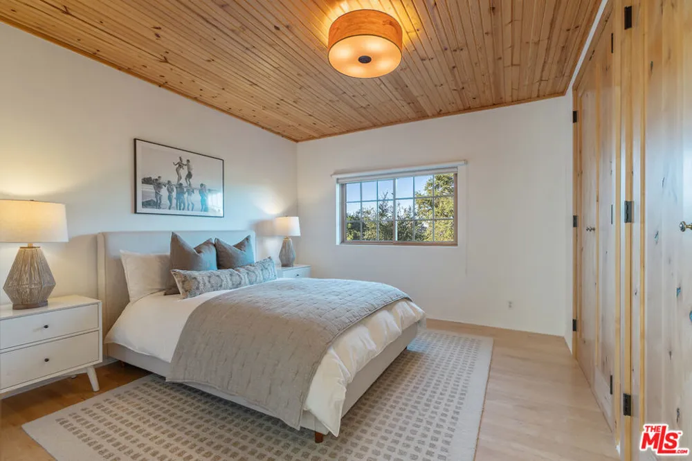 20675 Medley Lane Topanga, CA 90290