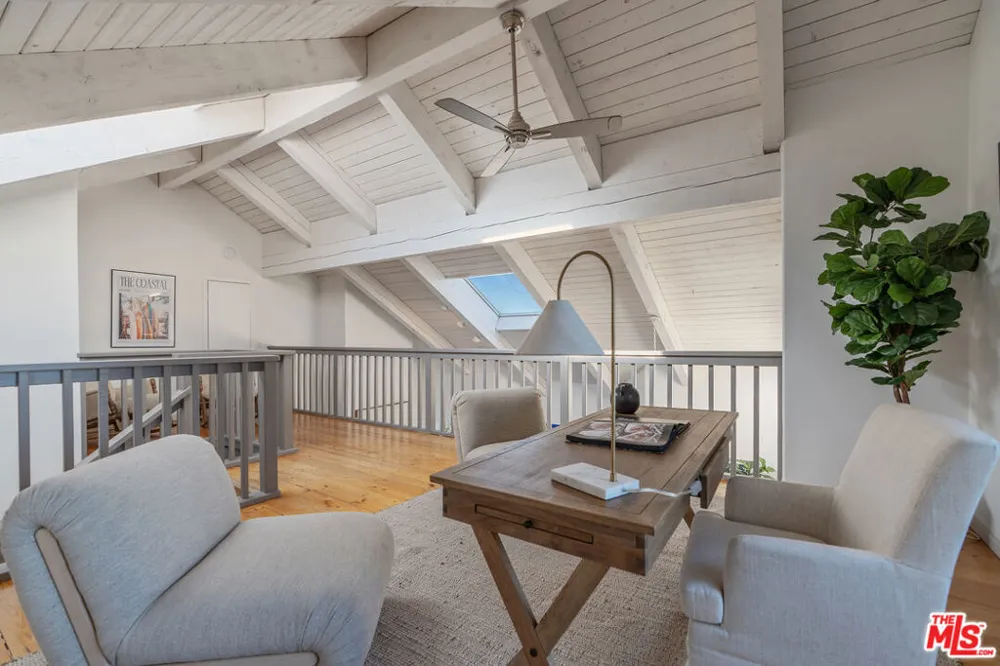 20675 Medley Lane Topanga, CA 90290