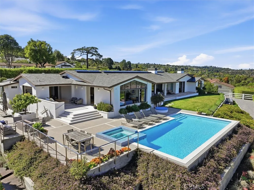 38 Saddleback Rolling Hills, CA 90274