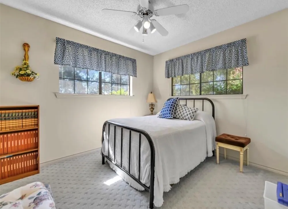 70 Post Oak Lane Shepherd, TX 77371