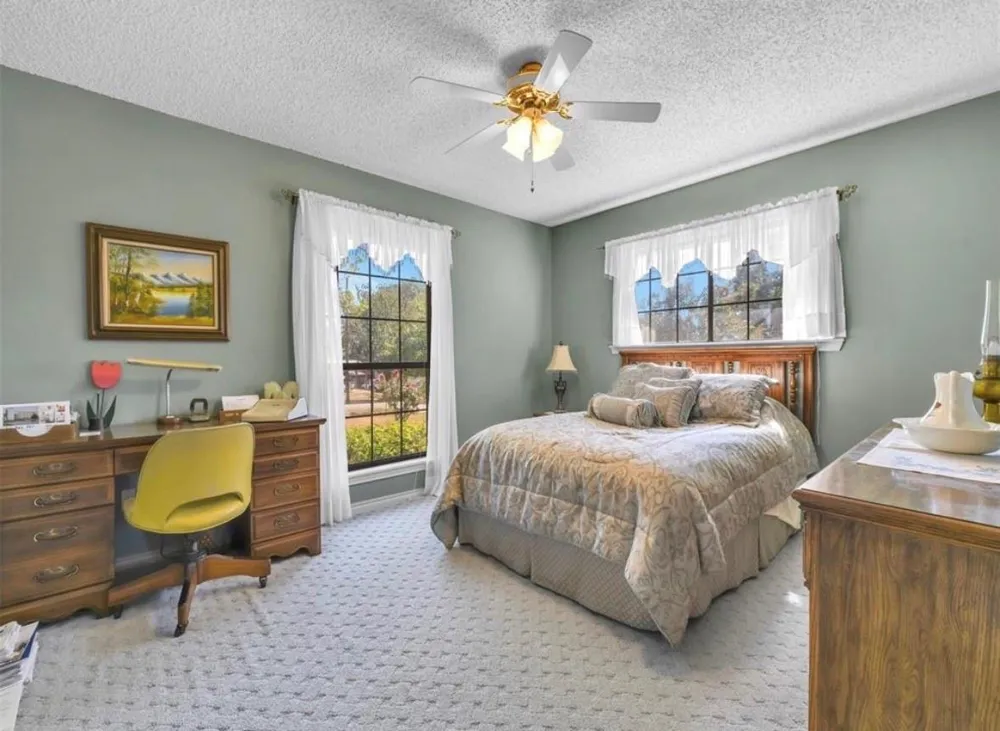 70 Post Oak Lane Shepherd, TX 77371