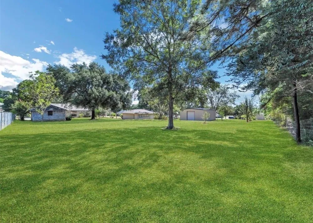70 Post Oak Lane Shepherd, TX 77371