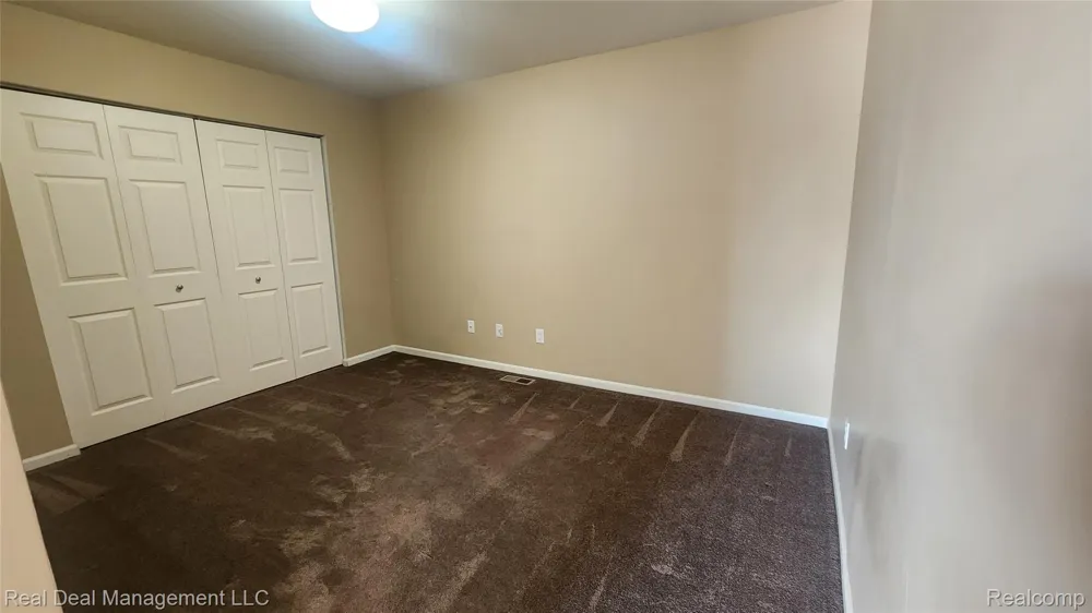 6146 Lone Oak Circle Holly Township, MI 48439