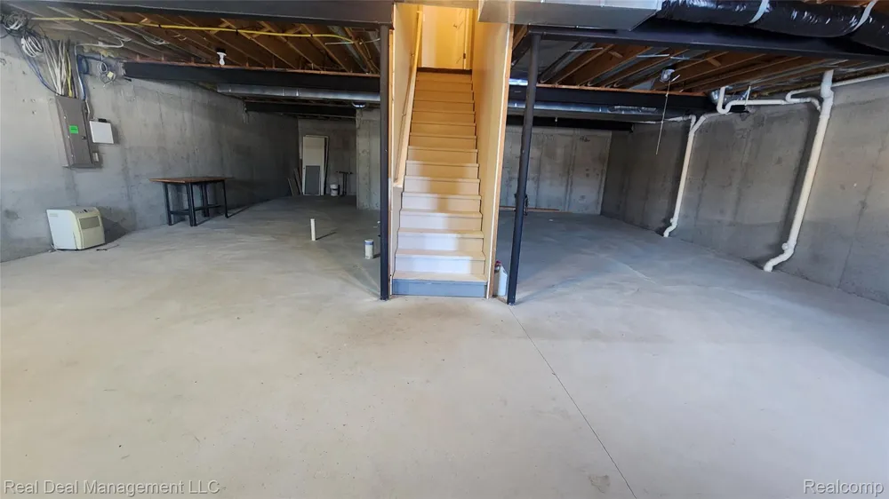 6146 Lone Oak Circle Holly Township, MI 48439