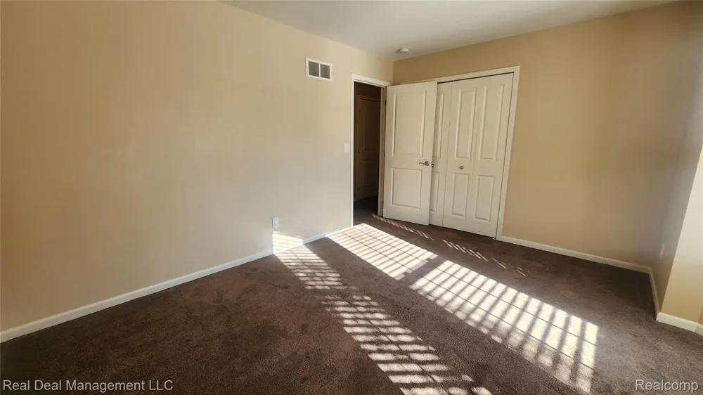 6146 Lone Oak Circle Holly Township, MI 48439