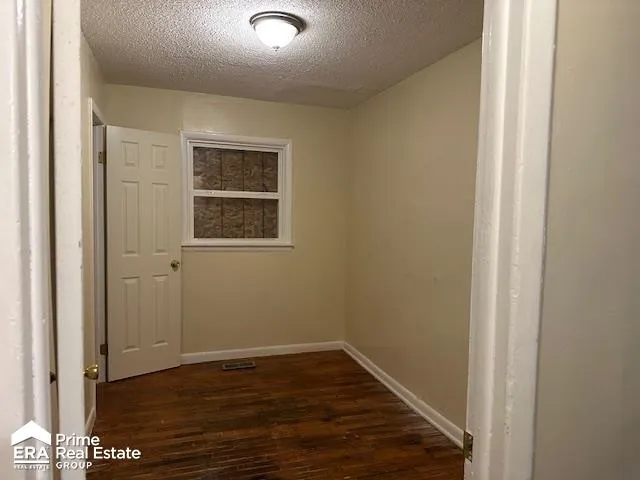 1080 E Cornell Avenue Genesee Charter Township, MI 48505