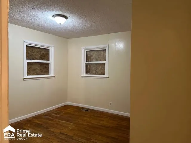 1080 E Cornell Avenue Genesee Charter Township, MI 48505