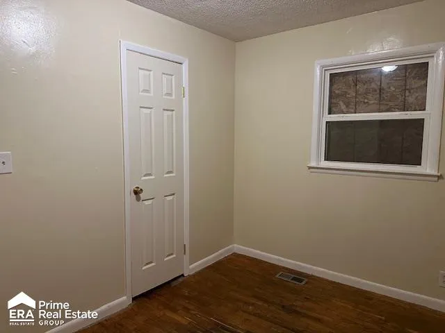 1080 E Cornell Avenue Genesee Charter Township, MI 48505