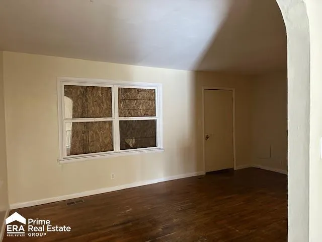 1080 E Cornell Avenue Genesee Charter Township, MI 48505