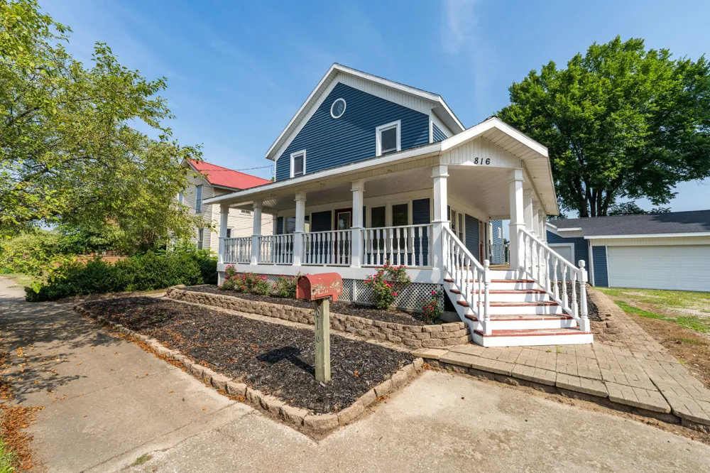 816 River Street Three Rivers City, MI 49093