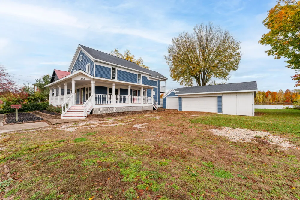 816 River Street Three Rivers City, MI 49093