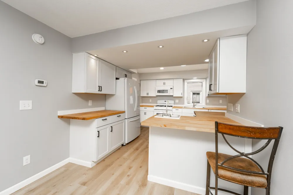 816 River Street Three Rivers City, MI 49093