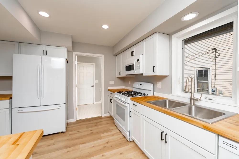 816 River Street Three Rivers City, MI 49093
