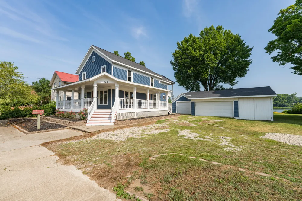816 River Street Three Rivers City, MI 49093