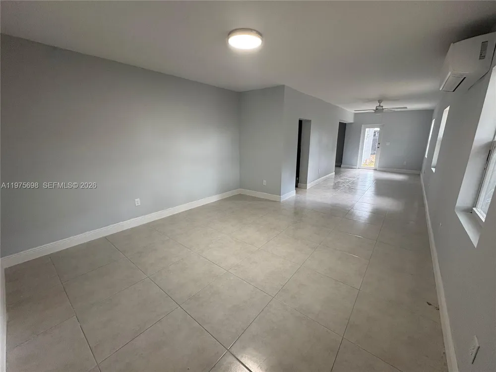 3600 SW 32nd Ave West Park, FL 33023