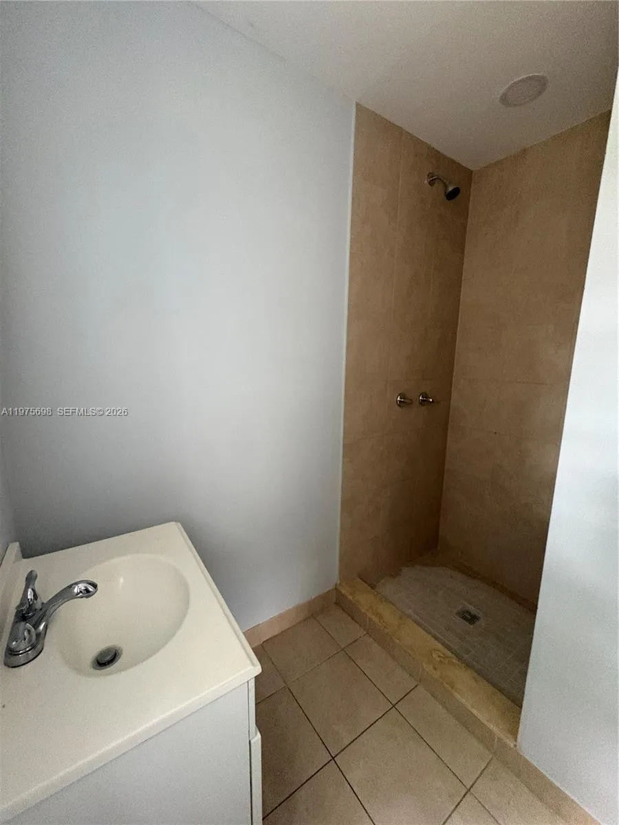 3600 SW 32nd Ave West Park, FL 33023