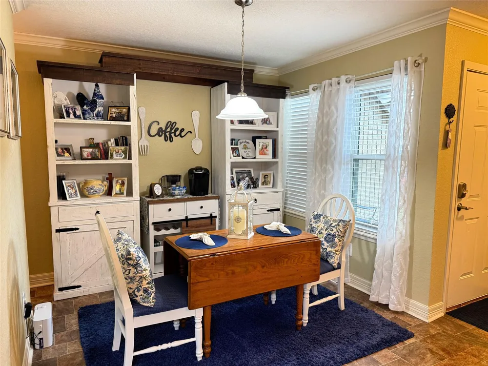 418 Garland Drive #120 Lake Jackson, TX 77566