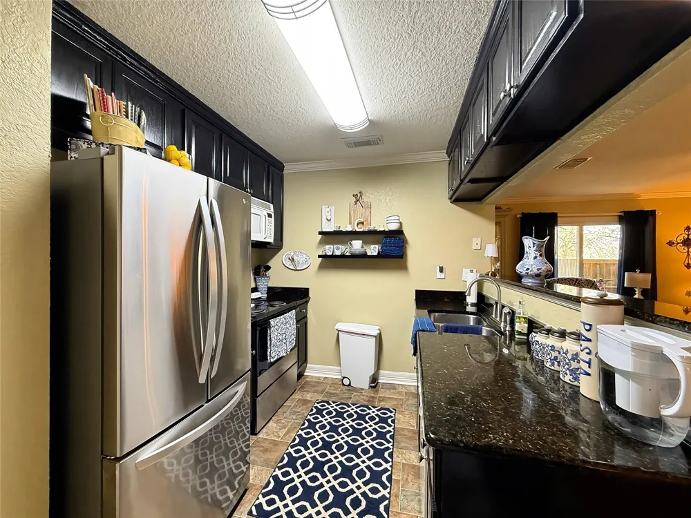 418 Garland Drive #120 Lake Jackson, TX 77566