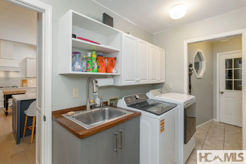 940 Winding Creek Road Sapphire, NC 28774