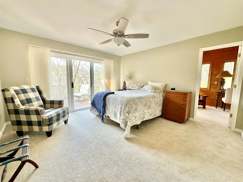 940 Winding Creek Road Sapphire, NC 28774
