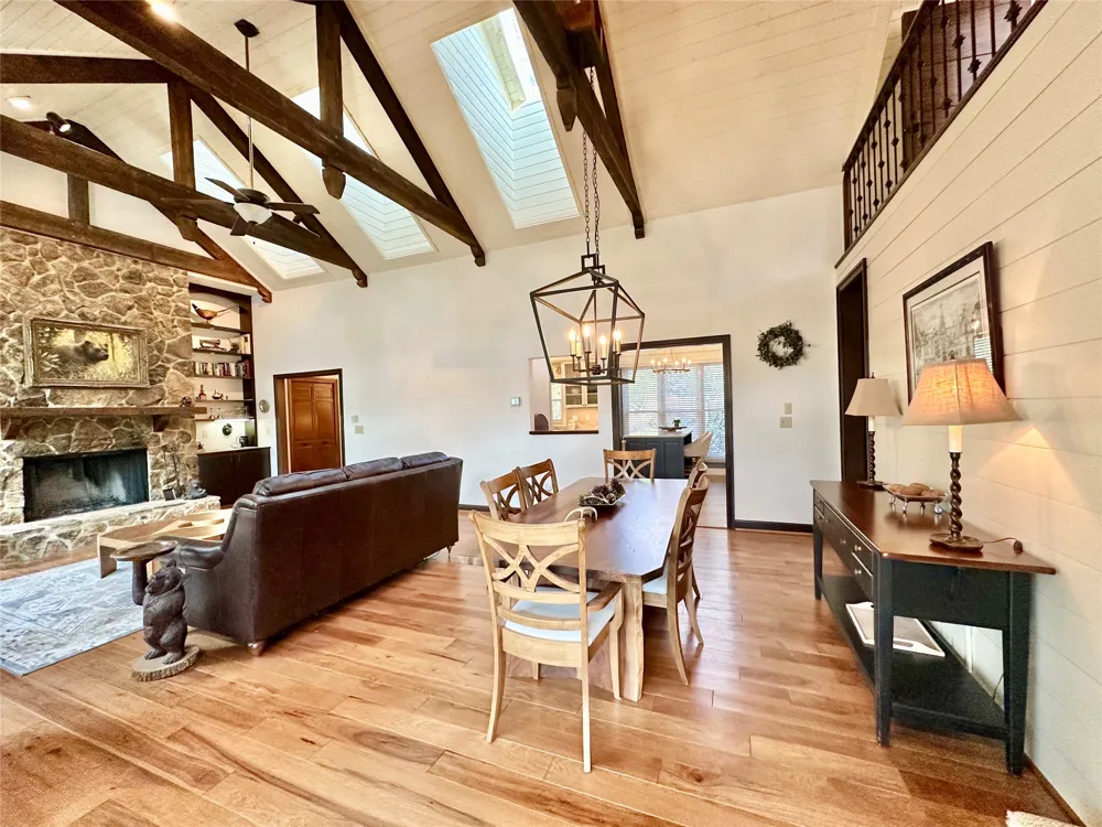 940 Winding Creek Road Sapphire, NC 28774