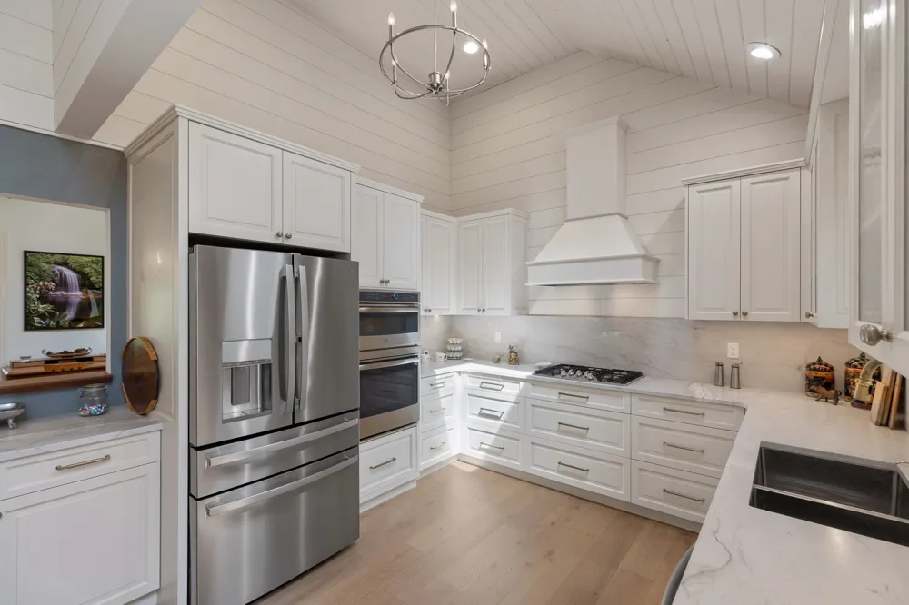 940 Winding Creek Road Sapphire, NC 28774